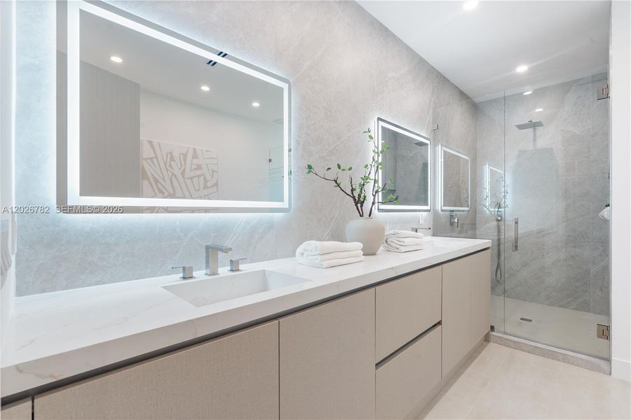 Furnished interior view inside a new home in , Fort Lauderdale (Image 23).