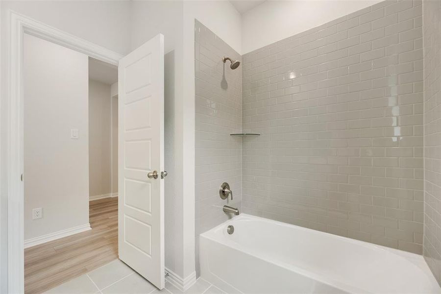 Furnished interior view inside a new home in Sutton Fields, Celina (Image 6).