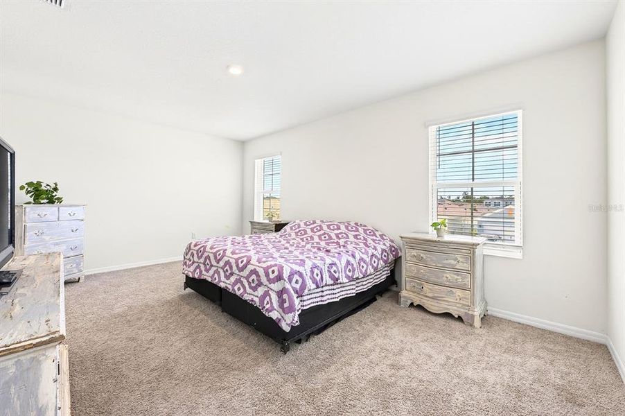 Furnished interior view inside a new home in Magnolia Pointe, Umatilla (Image 11).