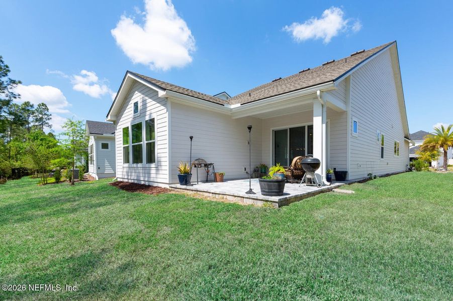 Exterior details and patio area of a home in , Ponte Vedra (Image 3).