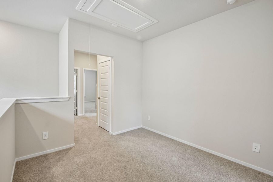 Spacious, unfurnished interior of a new home in Pinewood Trails - City Series, Atascocita (Image 24). Spacious, unfurnished interior of a new home in Pinewood Trails - City Series, Atascocita (Image 24).