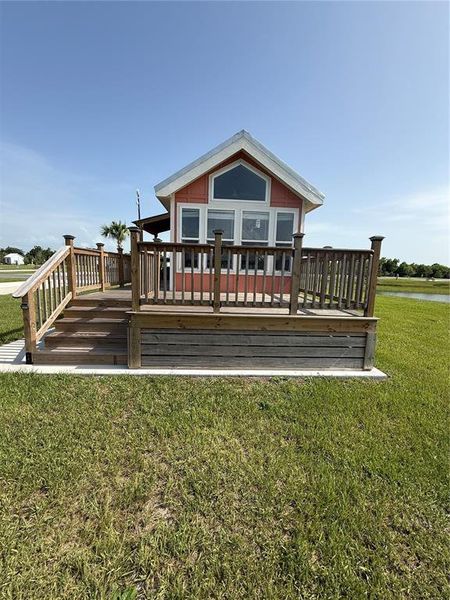 Exterior details and patio area of a home in , Punta Gorda (Image 1). Exterior details and patio area of a home in , Punta Gorda (Image 1).