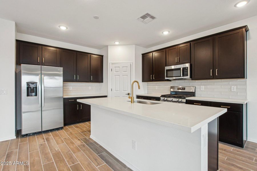 7-web-or-mls-W Old Timer Rd-05042025-007 7-web-or-mls-W Old Timer Rd-05042025-007