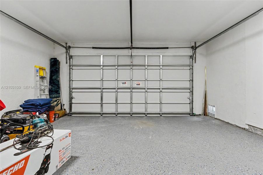 Spacious, unfurnished interior of a new home in , Oakland Park (Image 42). Spacious, unfurnished interior of a new home in , Oakland Park (Image 42).