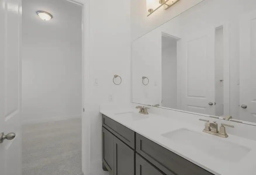 Homesite 1205 bath 2 - 18 of 22 Homesite 1205 bath 2 - 18 of 22