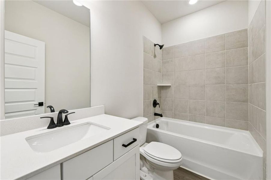 Furnished interior view inside a new home in , Lawrenceville (Image 21).