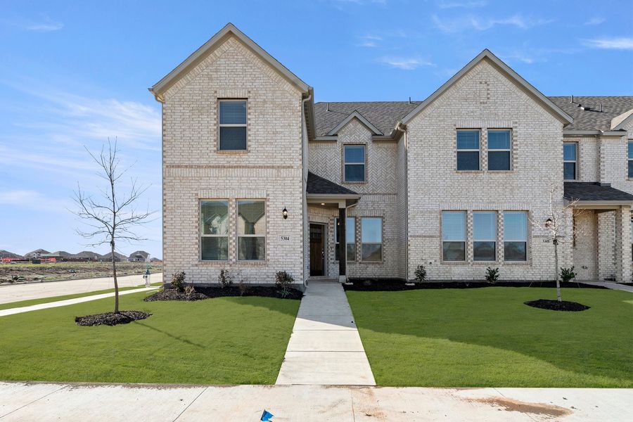 Representative exterior photo of a completed home built from the Conroe by Impression Homes in Creekshaw, Royse City, TX (Image 1). Representative exterior photo of a completed home built from the Conroe by Impression Homes in Creekshaw, Royse City, TX (Image 1).