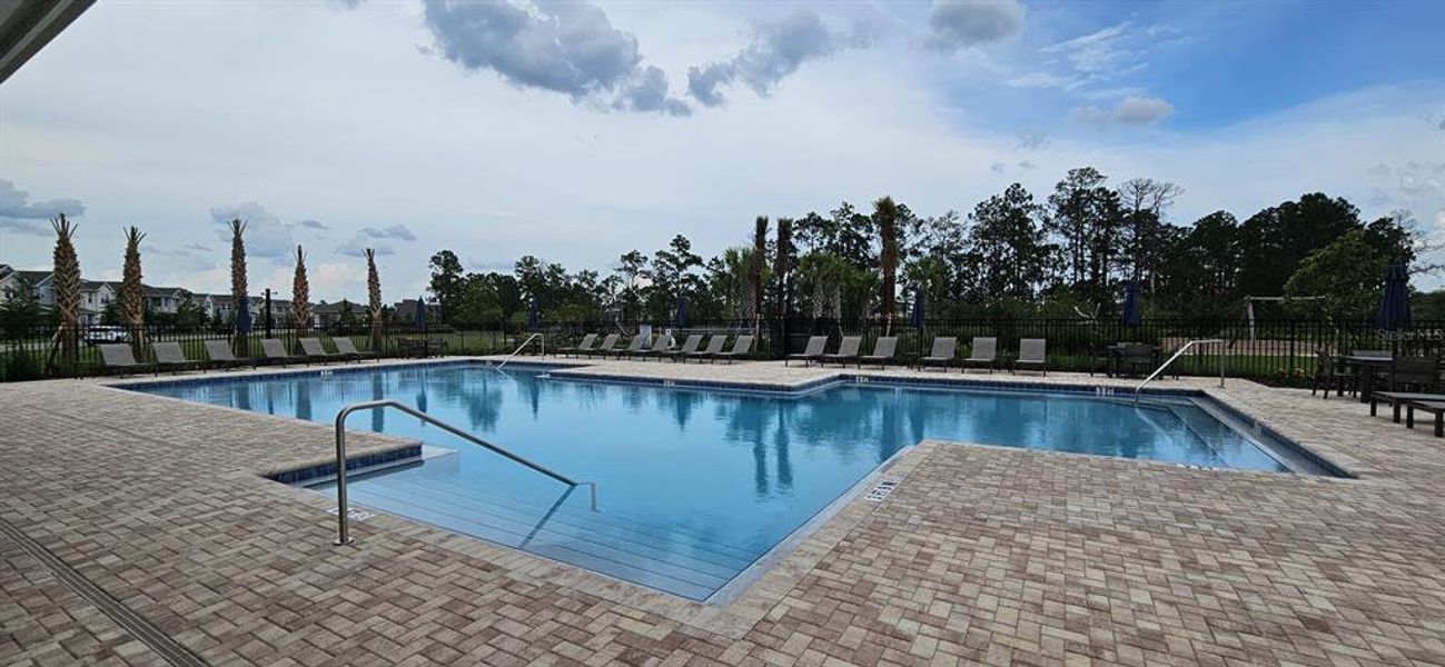 Community amenities in , Winter Garden (Image 25).
