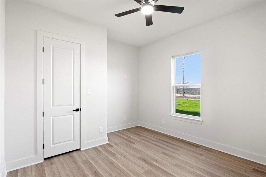 Spacious, unfurnished interior of a new home in , Palmer (Image 20).