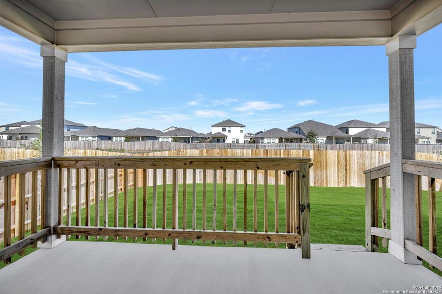 Exterior details and patio area of a home in Winding Brook, San Antonio (Image 20).