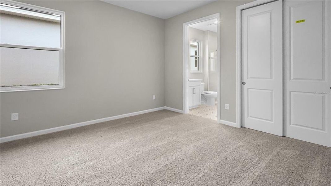 Spacious, unfurnished interior of a new home in Cresswind at Hammock Oaks, Lady Lake (Image 44). Spacious, unfurnished interior of a new home in Cresswind at Hammock Oaks, Lady Lake (Image 44).
