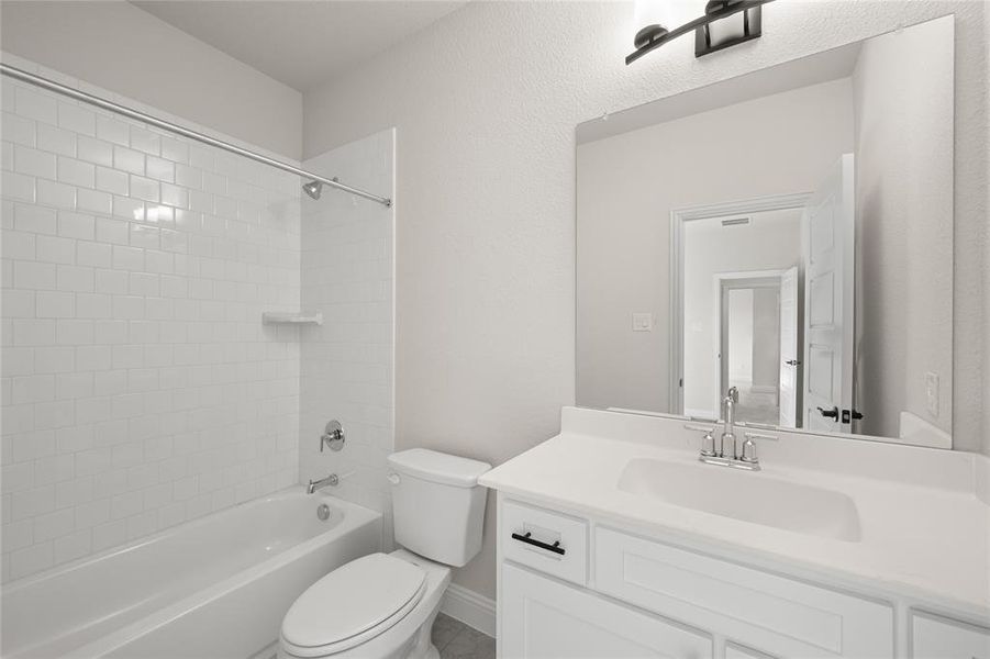 2313 Meek Woods- Bathroom-2 2313 Meek Woods- Bathroom-2