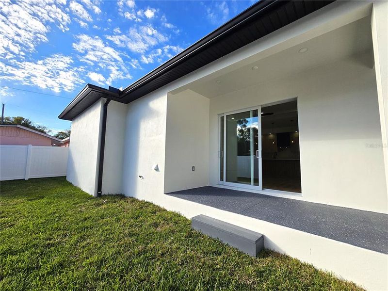 Exterior details and patio area of a home in , Tampa (Image 27).