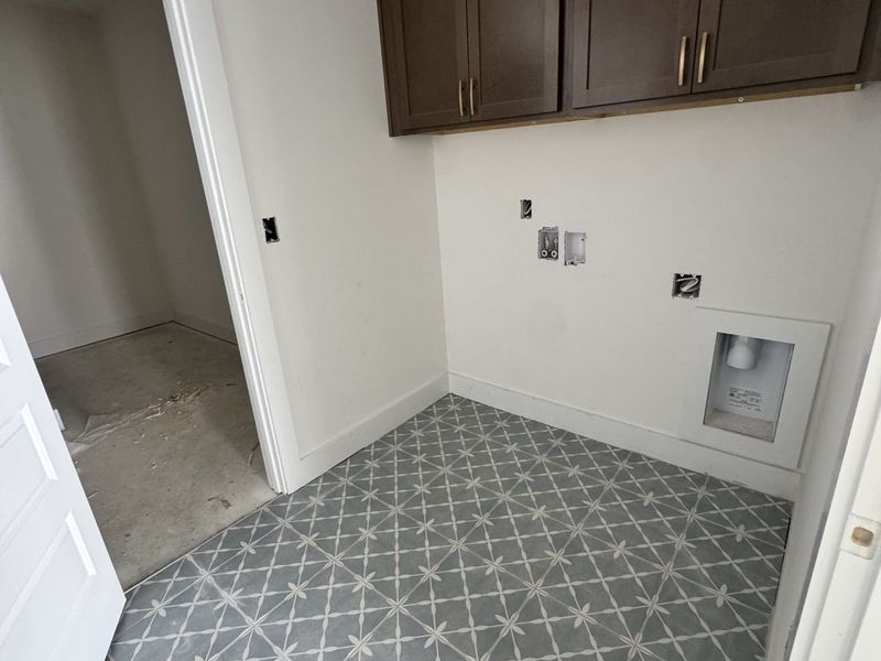 Spacious, unfurnished interior of a new home in Woods Crossing, Gallatin (Image 5).