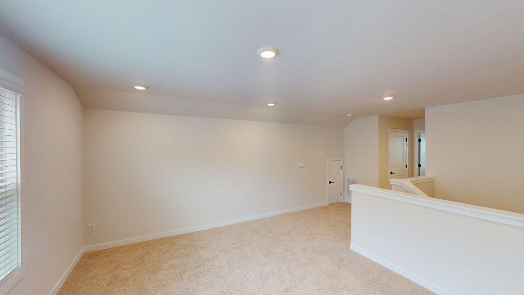 Representative unfurnished interior of a home built from the Cedar by D.R. Horton in Westport, York (Image 41).