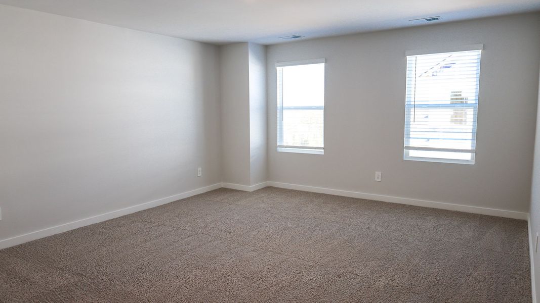 Representative unfurnished interior of a home built from the EMBRY by D.R. Horton in Harvest Point, Spring Hill (Image 38).