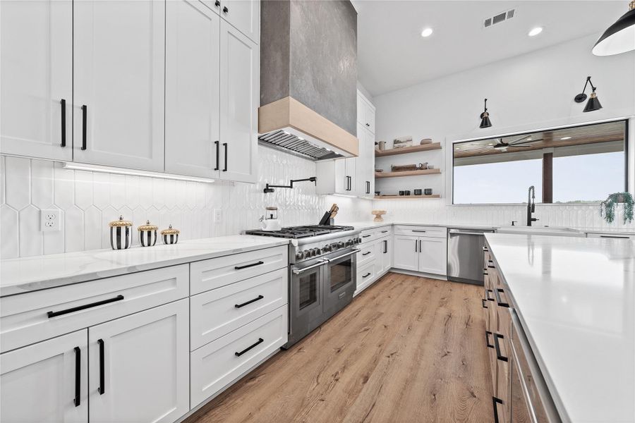 Furnished interior view inside a new home in , Dripping Springs (Image 8).