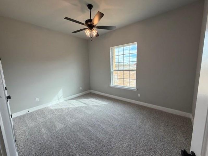 Spacious, unfurnished interior of a new home in , Azle (Image 19).