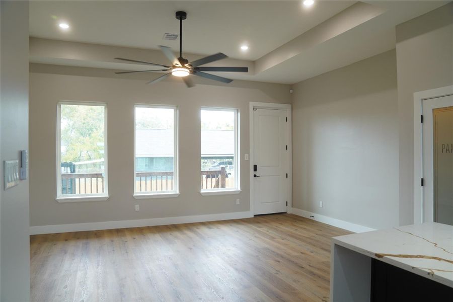 Spacious, unfurnished interior of a new home in , Houston (Image 18).