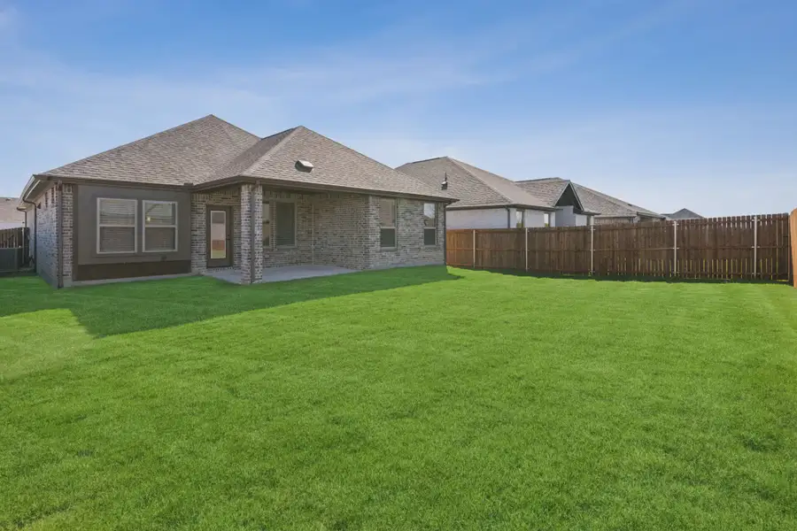 Representative exterior details of a home built from the Addison by Chesmar Homes in Summer Crest, Crowley (Image 3).