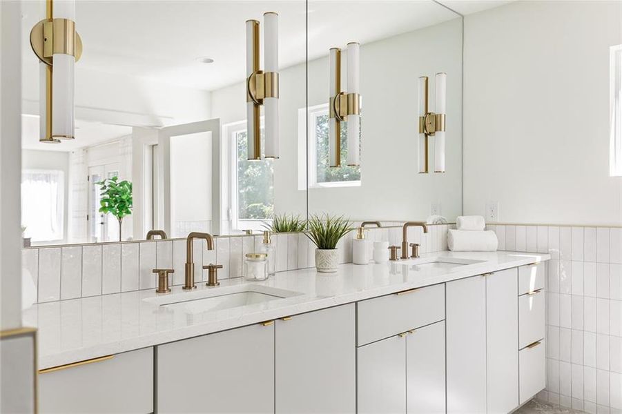 Furnished interior view inside a new home in , Atlanta (Image 60).