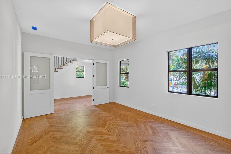 Spacious, unfurnished interior of a new home in , Miami (Image 30).