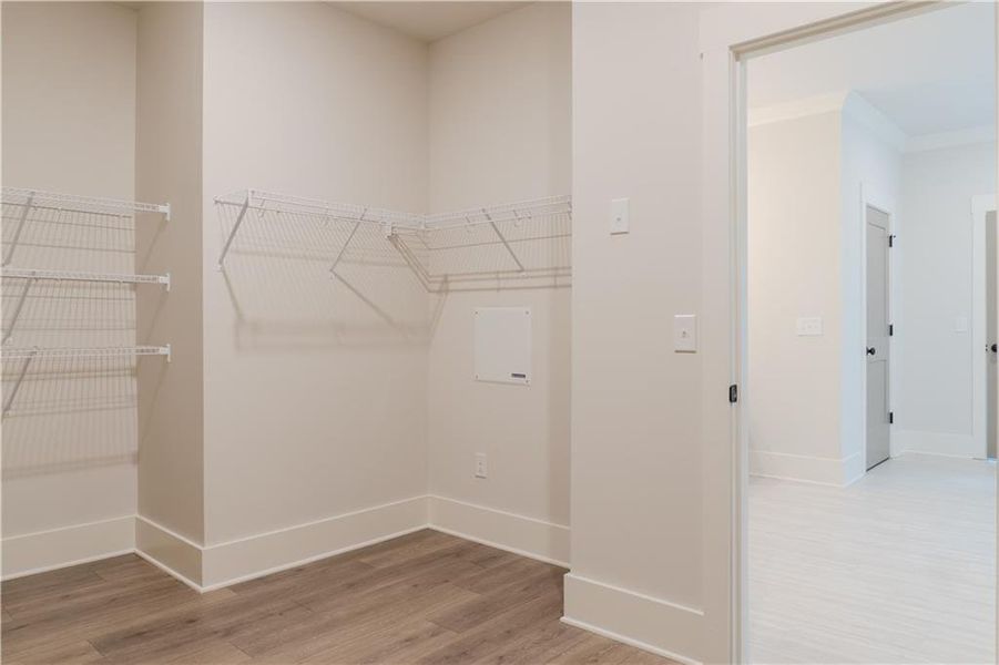 Spacious, unfurnished interior of a new home in St. Regis, Oxford (Image 26).