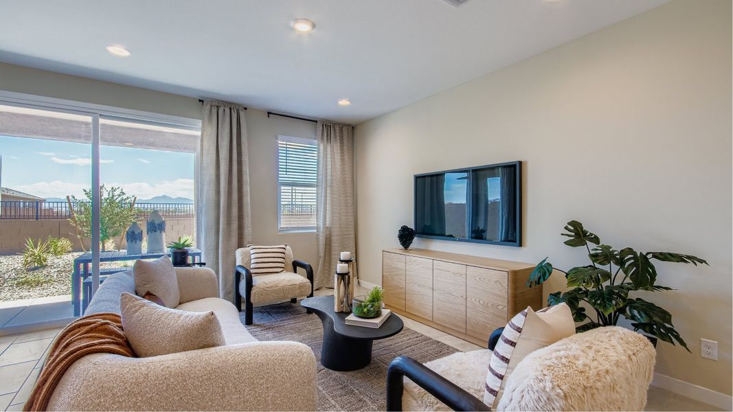 4022 Sage Great 2of3 F1 Base3