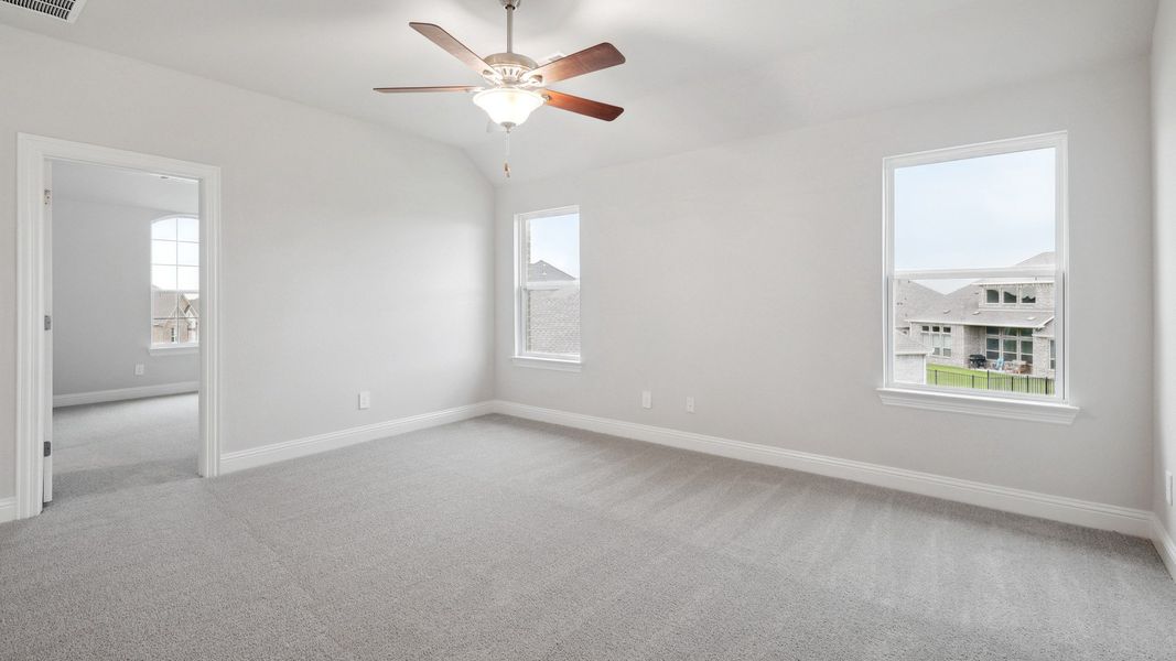 Representative furnished interior of a home built from the Brown by DRB Homes in Brookewater, Rosenberg (Image 18).
