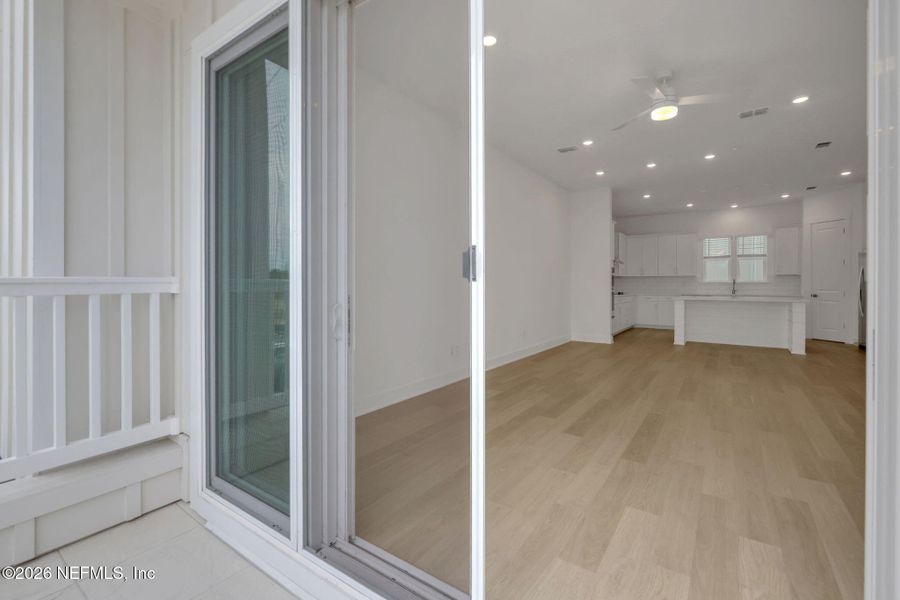 Spacious, unfurnished interior of a new home in North Beach Townhomes, Jacksonville Beach (Image 27).