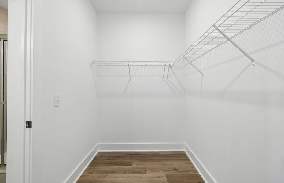 Spacious, unfurnished interior of a new home in Bradshaw Farms Reserve, Mount Juliet (Image 27).