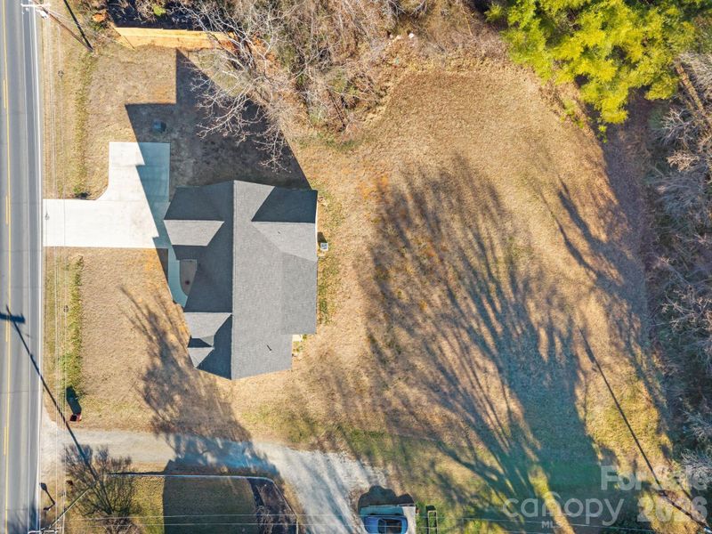 Image 26 of a home in .