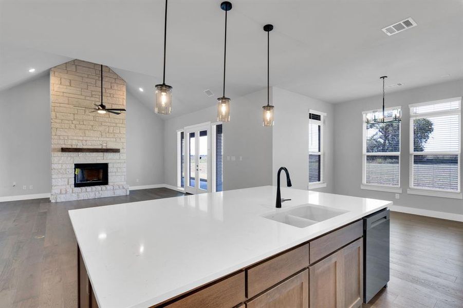 Furnished interior view inside a new home in Springside Estates II, Waxahachie (Image 7).