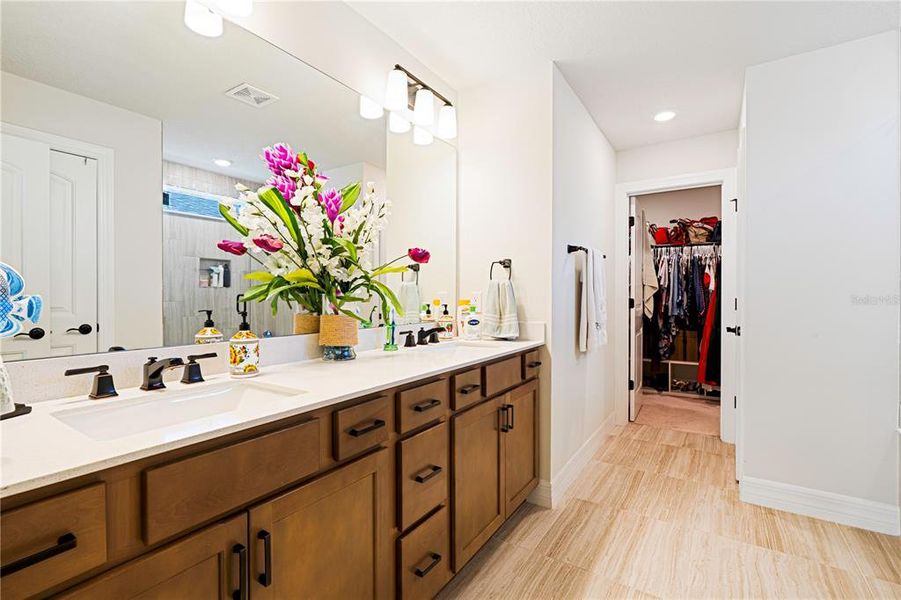 Furnished interior view inside a new home in , Orlando (Image 41). Furnished interior view inside a new home in , Orlando (Image 41).