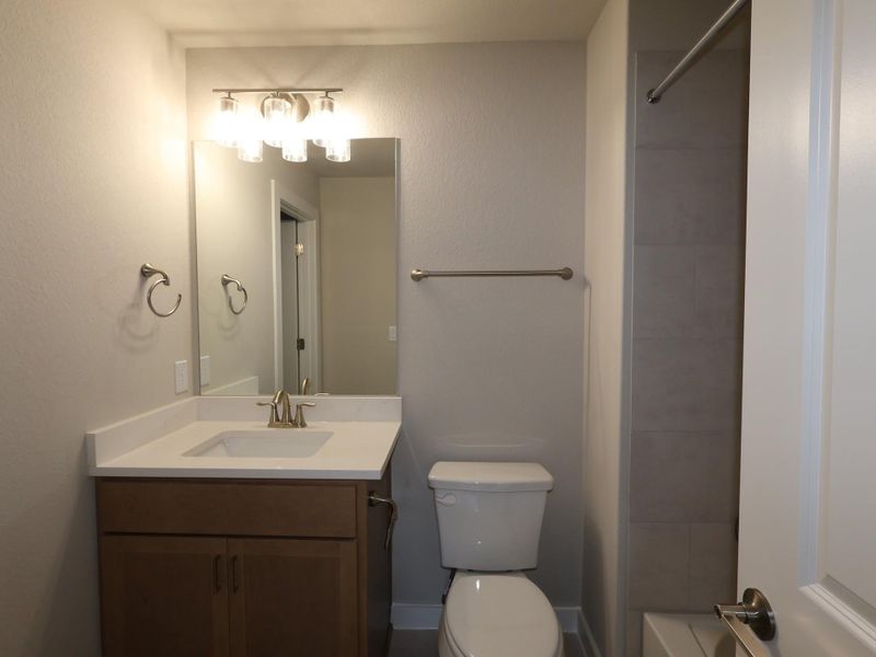 Furnished interior view inside a new home in Edgewood, Leander (Image 8). Furnished interior view inside a new home in Edgewood, Leander (Image 8).