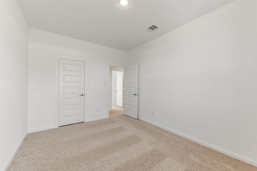 Spacious, unfurnished interior of a new home in Colony at Pinehurst, Pinehurst (Image 34). Spacious, unfurnished interior of a new home in Colony at Pinehurst, Pinehurst (Image 34).