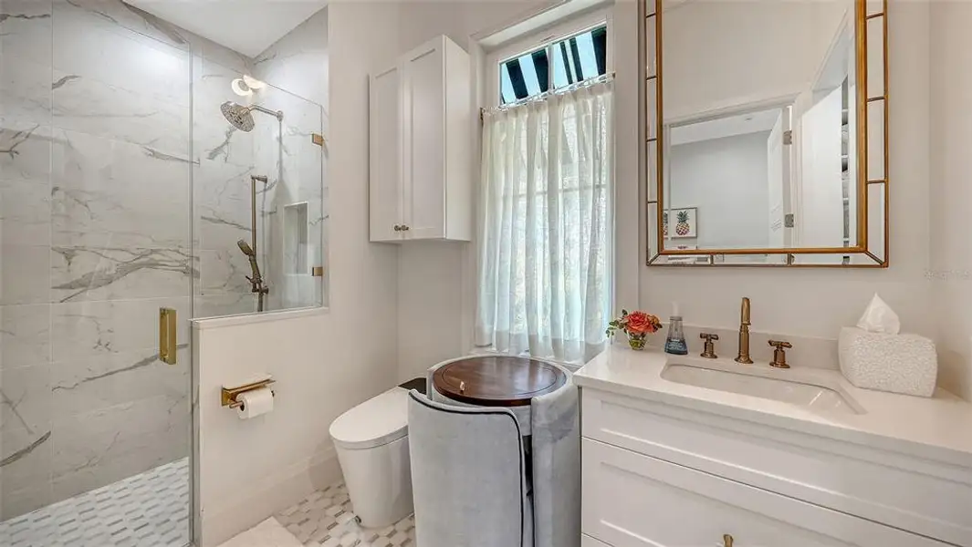 Furnished interior view inside a new home in , Sarasota (Image 5).