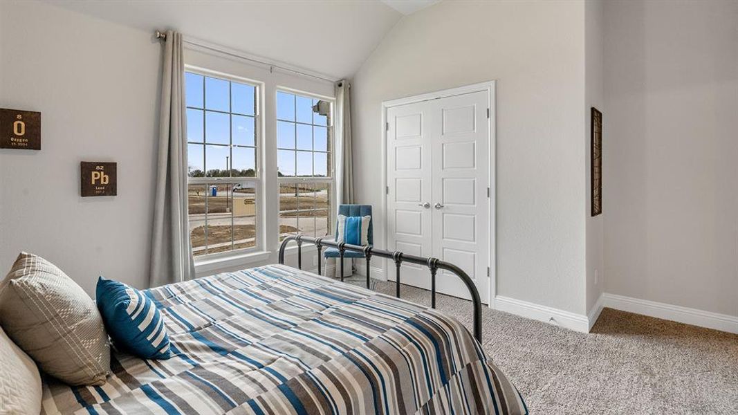 Furnished interior view inside a new home in Lakeview Pointe, Grand Prairie (Image 27). Furnished interior view inside a new home in Lakeview Pointe, Grand Prairie (Image 27).