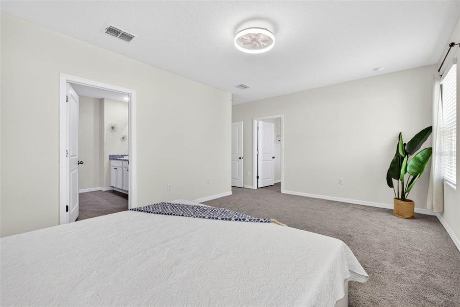 Furnished interior view inside a new home in , Zephyrhills (Image 19).