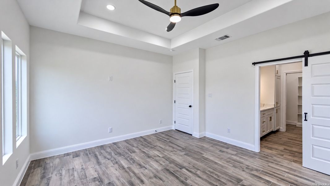 Spacious, unfurnished interior of a new home in , Eagle Pass (Image 24). Spacious, unfurnished interior of a new home in , Eagle Pass (Image 24).