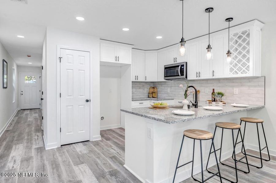 Furnished interior view inside a new home in , Jacksonville (Image 6).