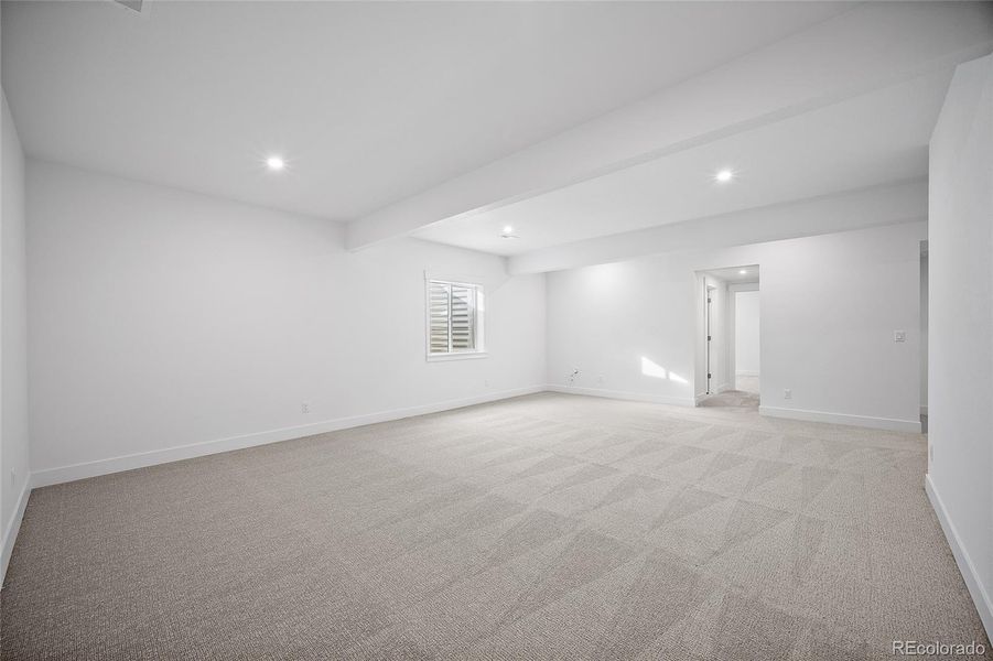 Spacious, unfurnished interior of a new home in Jackson Creek, Monument (Image 31).