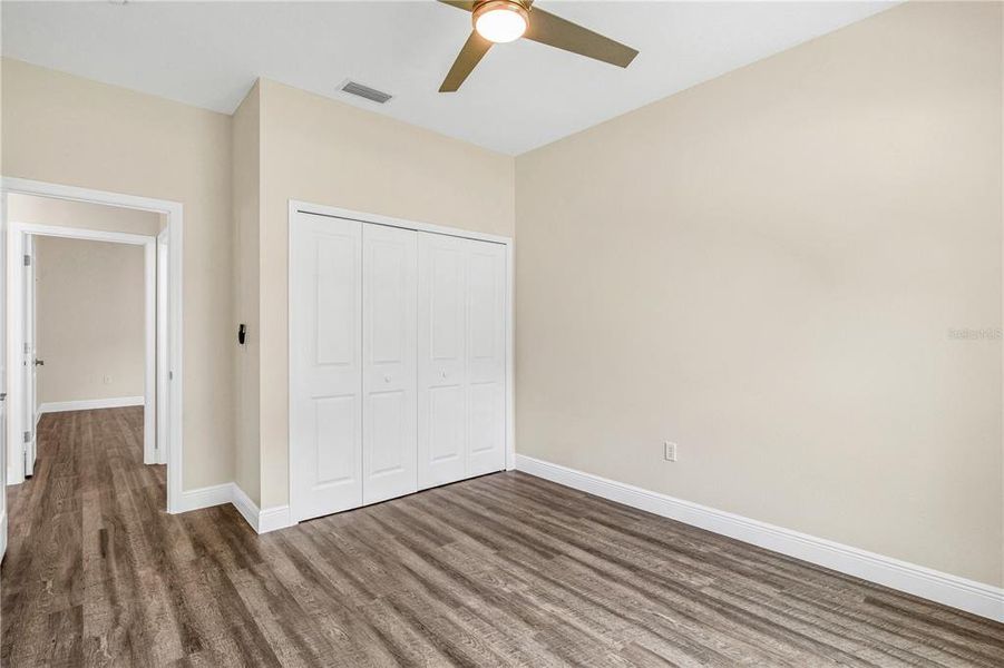 Spacious, unfurnished interior of a new home in , Daytona Beach (Image 29).