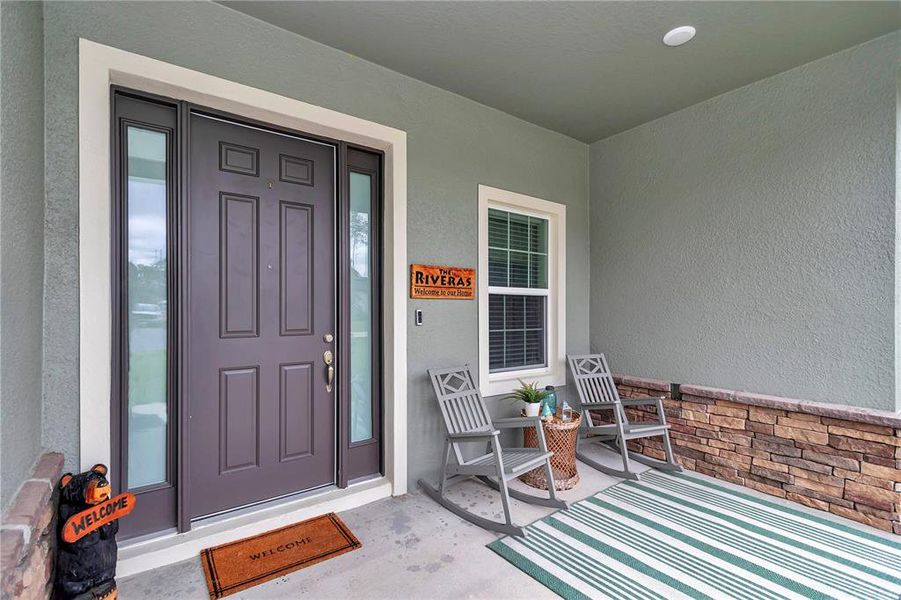 Exterior details and patio area of a home in , Ocala (Image 4). Exterior details and patio area of a home in , Ocala (Image 4).