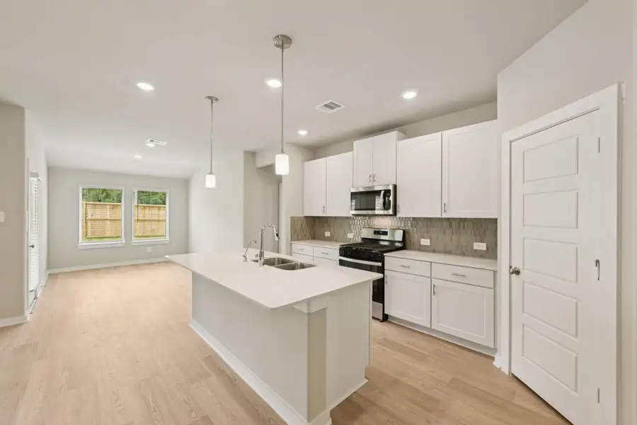 Photo is not of the actual home but is an inspirational photo of builder’s model home and may depict options, furnishings, and/or decorator features that are not included.