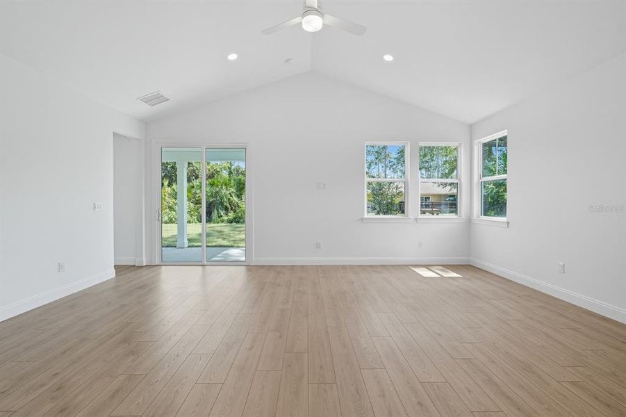 Spacious, unfurnished interior of a new home in Palm Coast Homes, Palm Coast (Image 35).