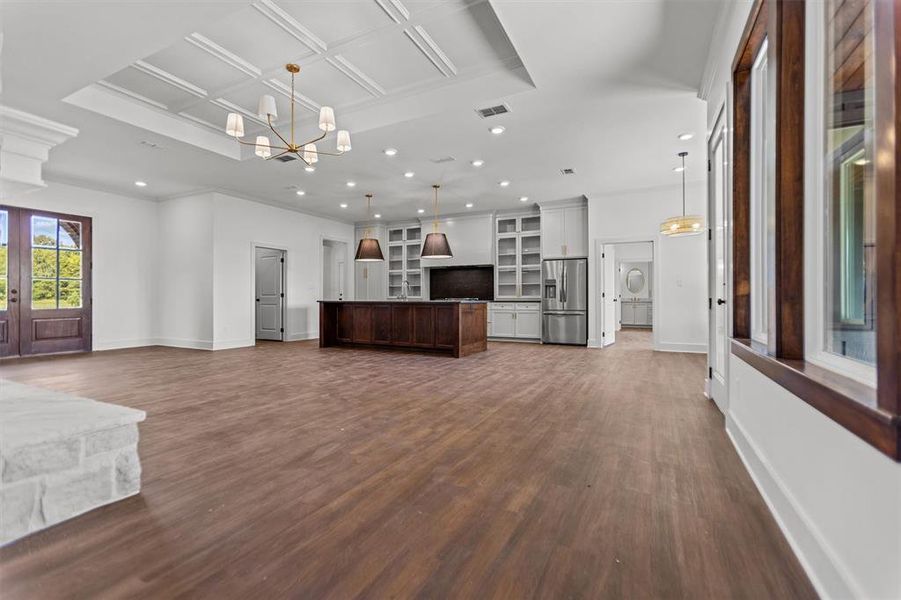 Spacious, unfurnished interior of a new home in , Tyler (Image 21).