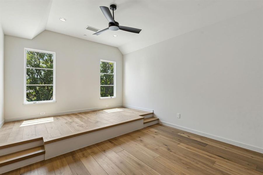 Image 4 of a home in Stony Brook.