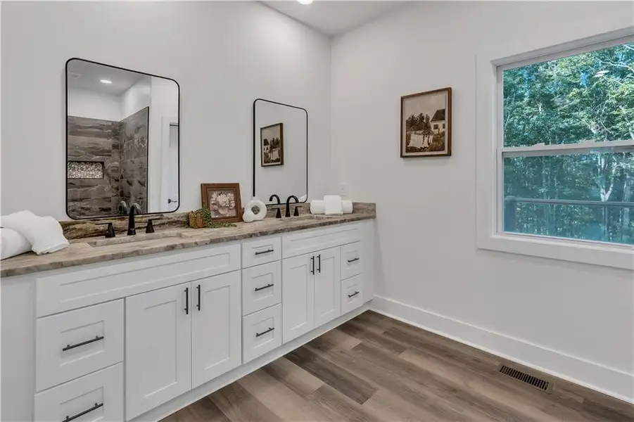 Furnished interior view inside a new home in , Ellijay (Image 3).