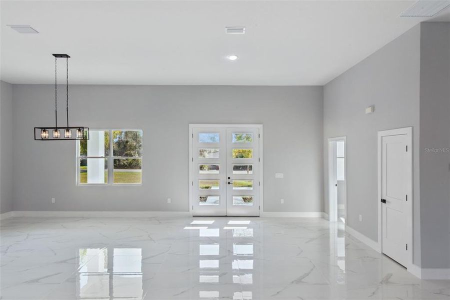 Spacious, unfurnished interior of a new home in , Eustis (Image 19).